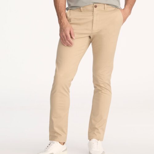 Classic Chino Pants